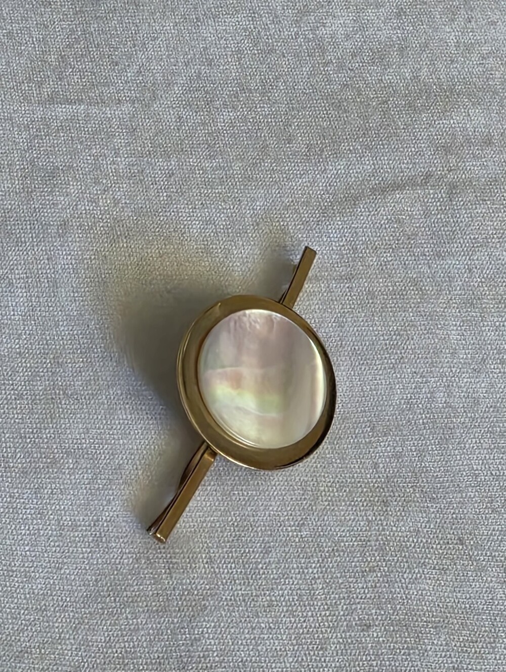 Vintage gold and pearl like collar bar